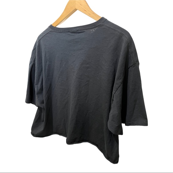 FASHION NOVA BLACK GRAPHIC ROSE CROP SS TEE - Picture 11 of 15